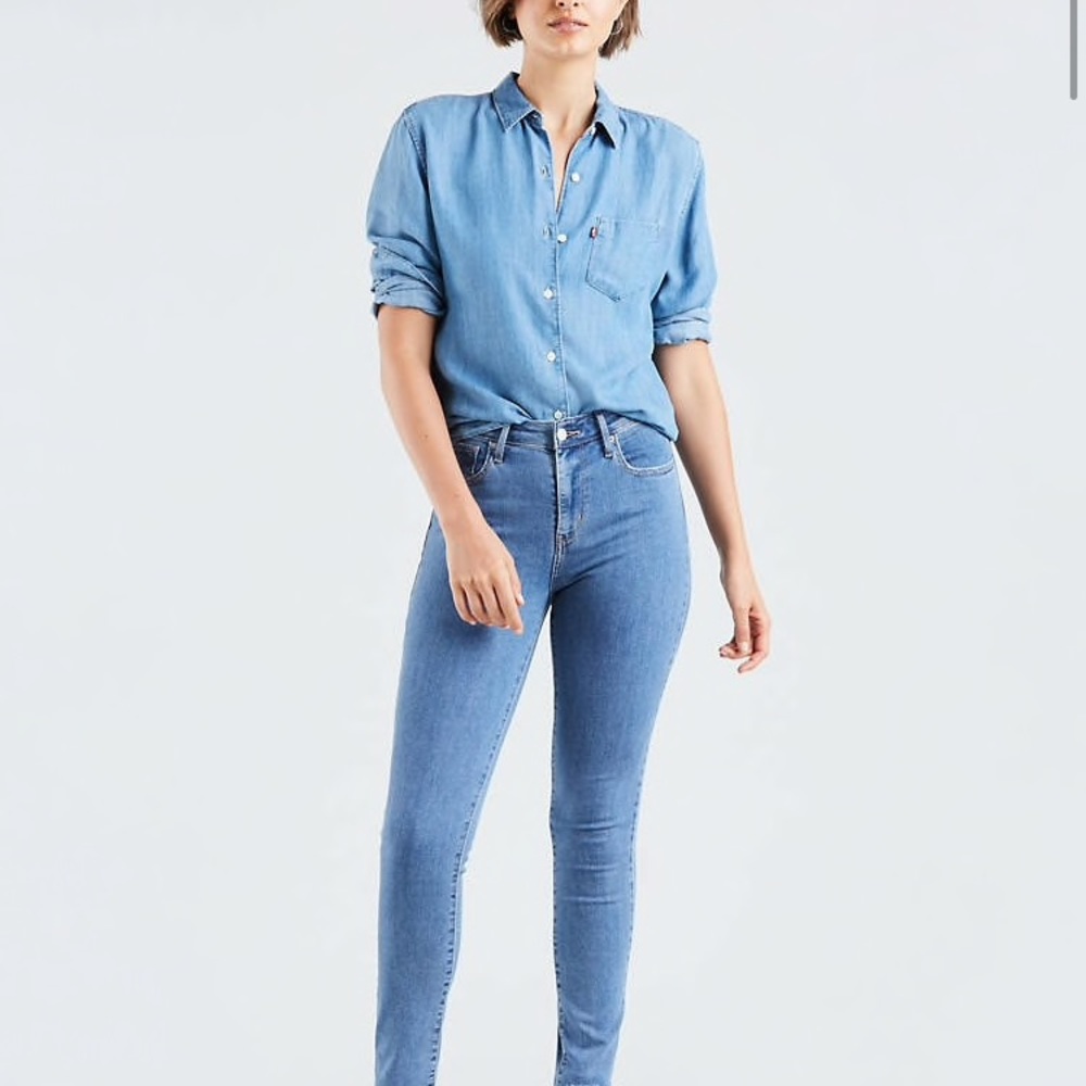 LEVI’S HIGH RISE SKINNY JEANS 🌹🌹🌹